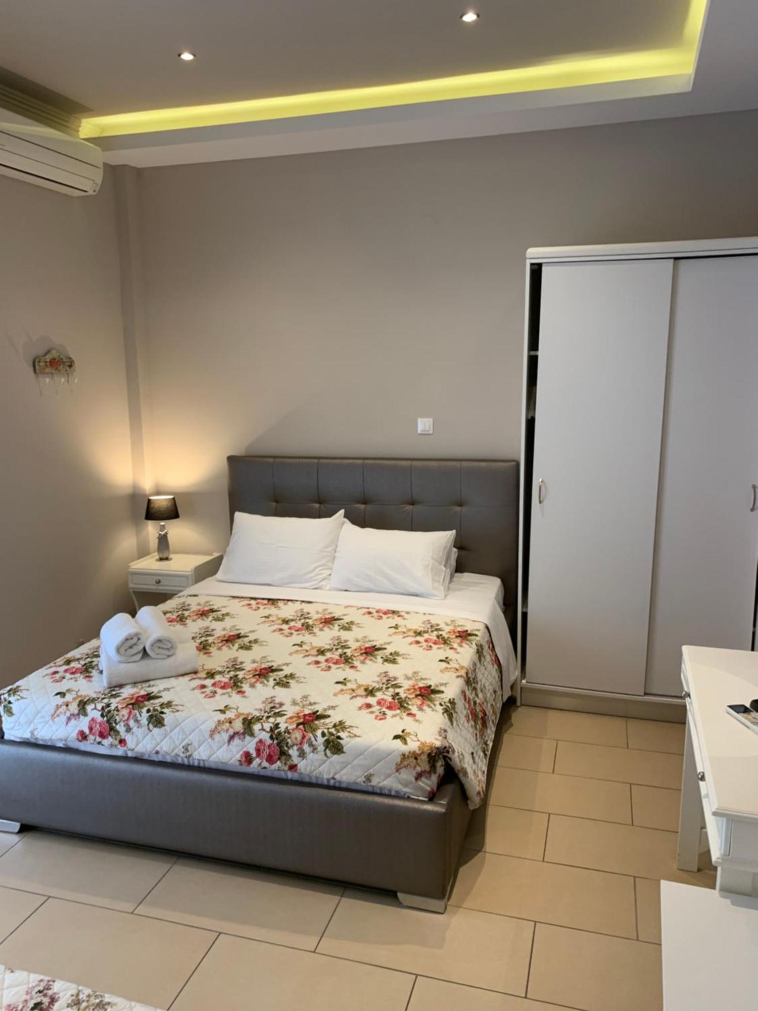 לימנאס Luxury Studios Ath מראה חיצוני תמונה