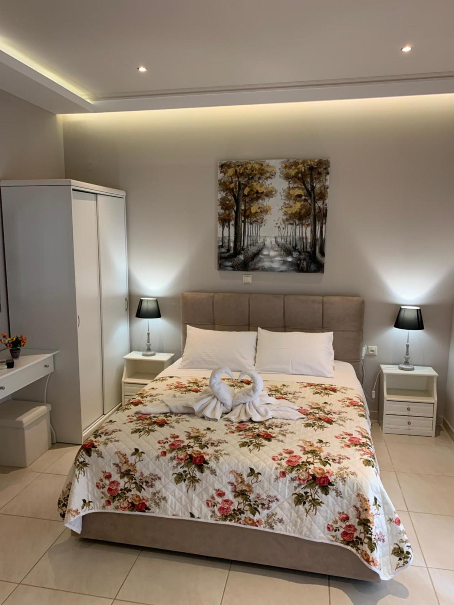 לימנאס Luxury Studios Ath מראה חיצוני תמונה