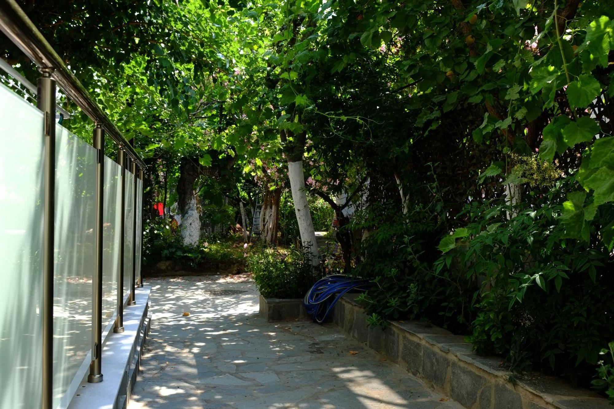 לימנאס Luxury Studios Ath מראה חיצוני תמונה
